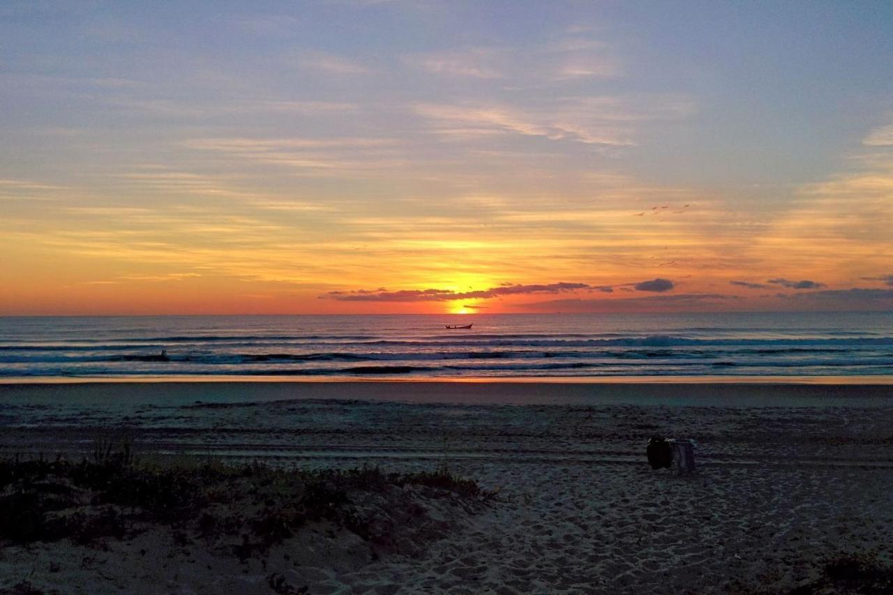 Tranquilidade A Alguns Passos Da Praia - Churrasqueira, Super Wi-Fi! มาติญอส ภายนอก รูปภาพ